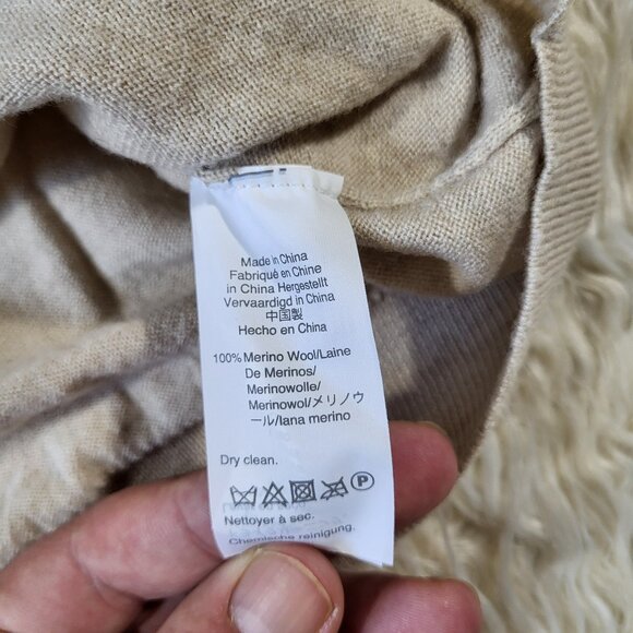 J. Crew Merino Wool V-Neck Sweater Size Medium -‎ Style J7958 - Picture 6 of 14